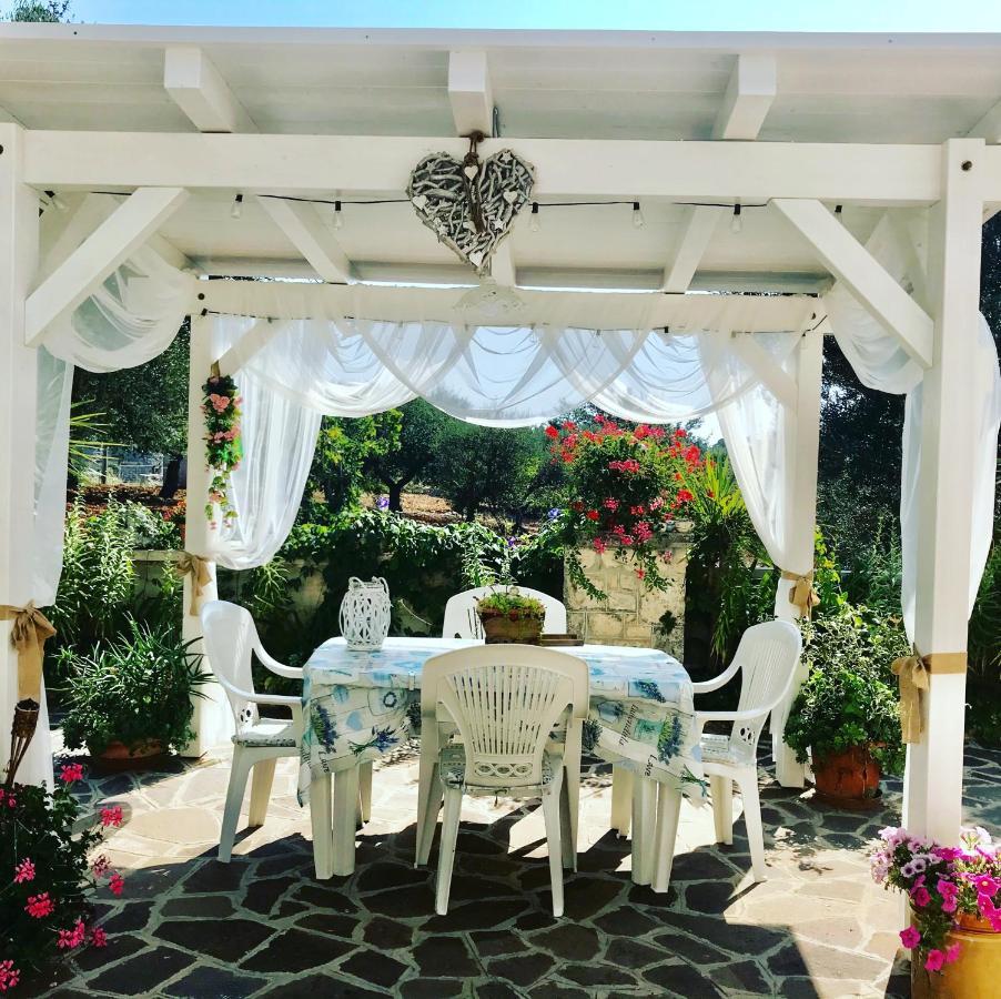 Il Trullo Di Nonno Angelo San Marco Hotel Locorotondo Ngoại thất bức ảnh