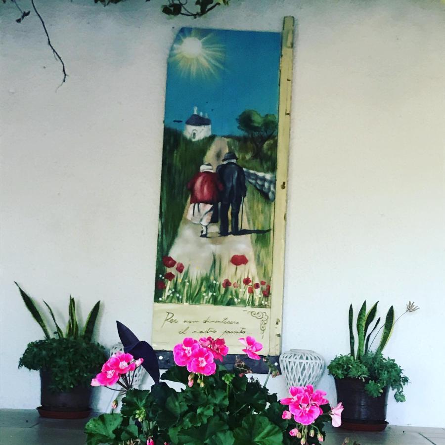 Il Trullo Di Nonno Angelo San Marco Hotel Locorotondo Ngoại thất bức ảnh